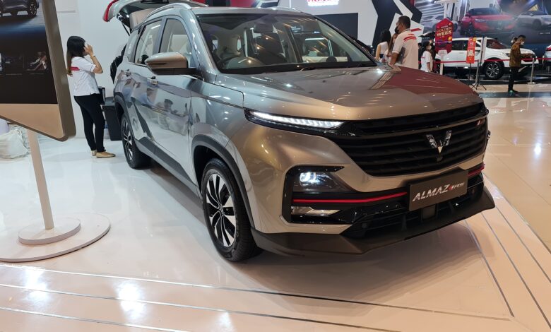 DP Rp3 Juta dan Nol DP untuk Almaz Hybrid, Wuling Gaspol di PRJ Kemayoran