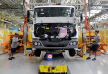 Daimler Siapkan Bengkel Resmi Hadapi B50, Takut Salah Rawat Mesin?