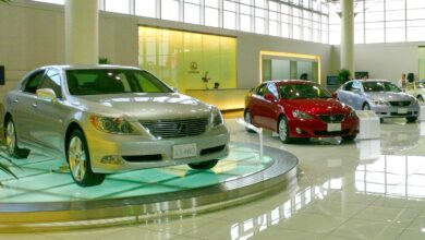 Mobil Mewah Masih Laku Saat Pasar Lesu, Cermin Kelas Beli yang Makin Terbelah