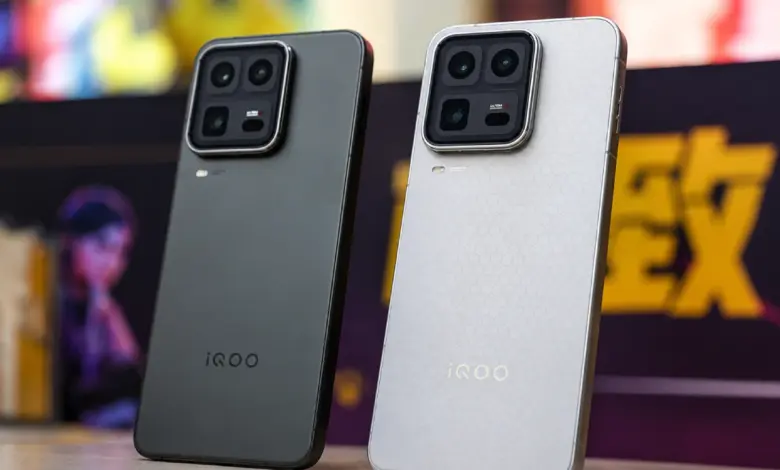 iQOO 16 Ultra Bisa Absen, Strategi Flagship iQOO Mulai Berubah
