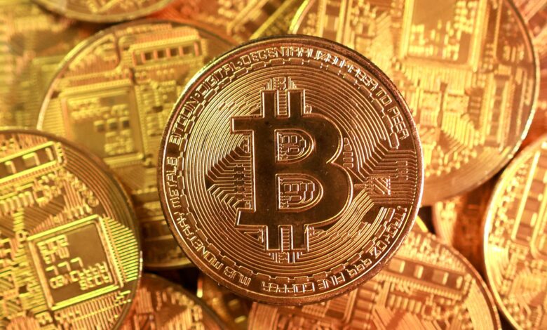 Strategy Tertekan Saat Sinyal Beli Bitcoin Muncul, Saham Makin Tersudut oleh Dividen Rp19 Triliun